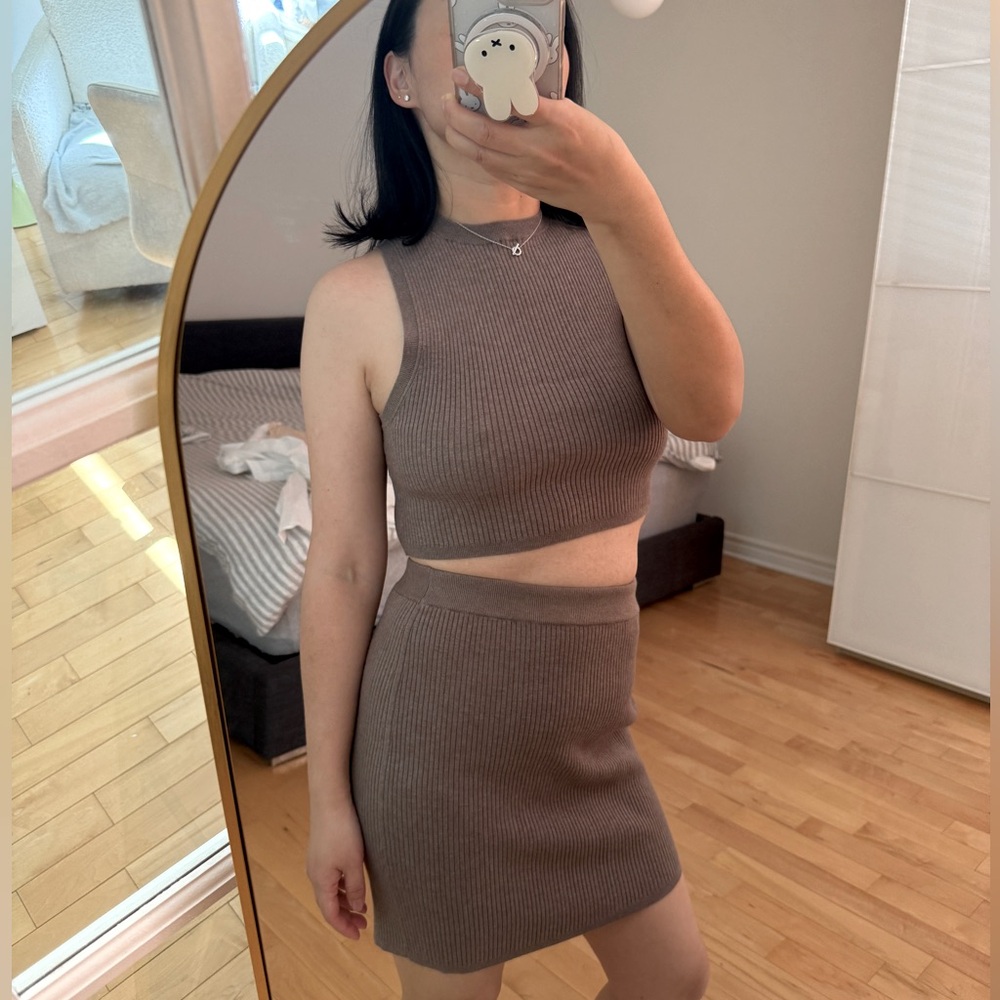 Wilfred Taupe Ribbed Knit Top and Mini Skirt